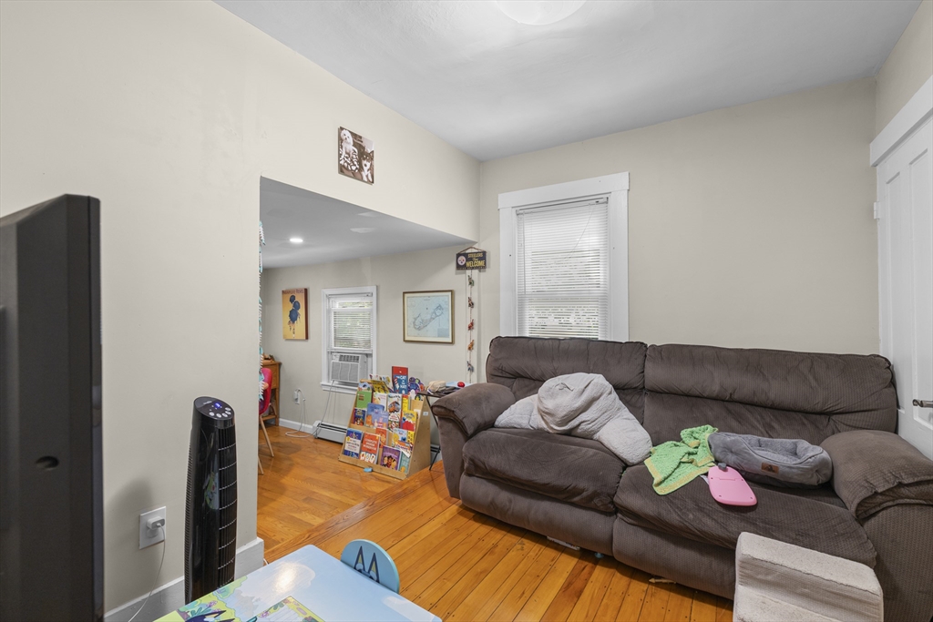 20 Walter St Property Photo 19