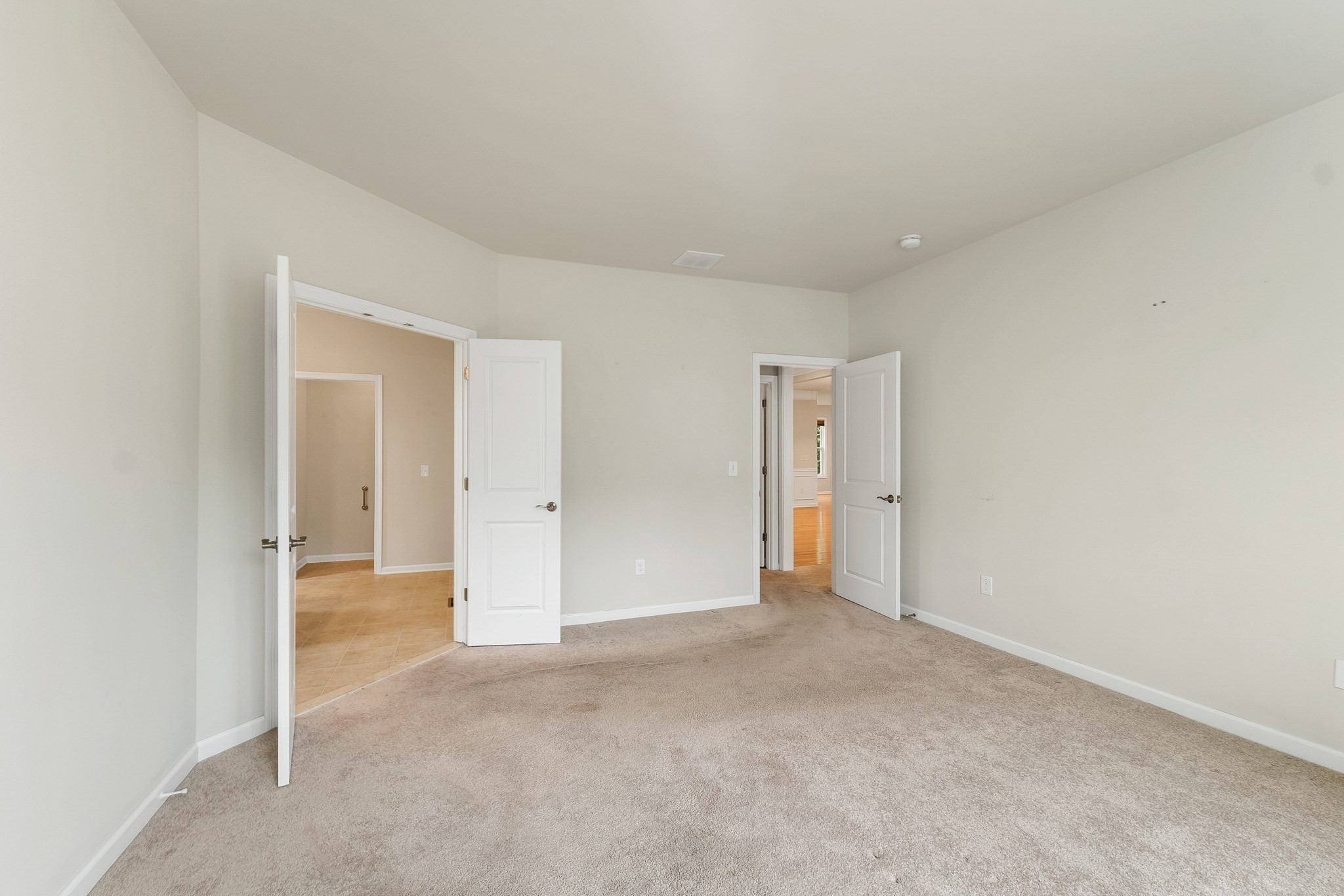20 Parkland Lane # 20 Property Photo 19