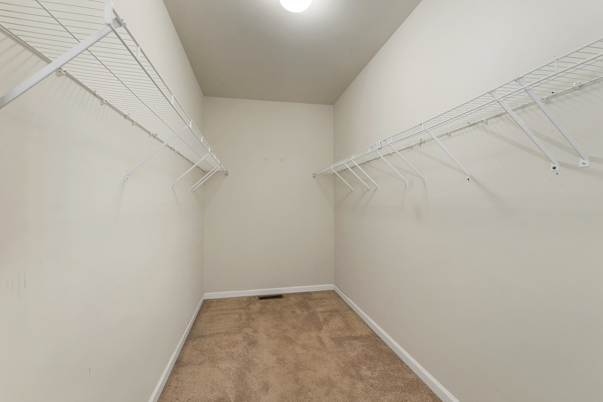 20 Parkland Lane # 20 Property Photo 23