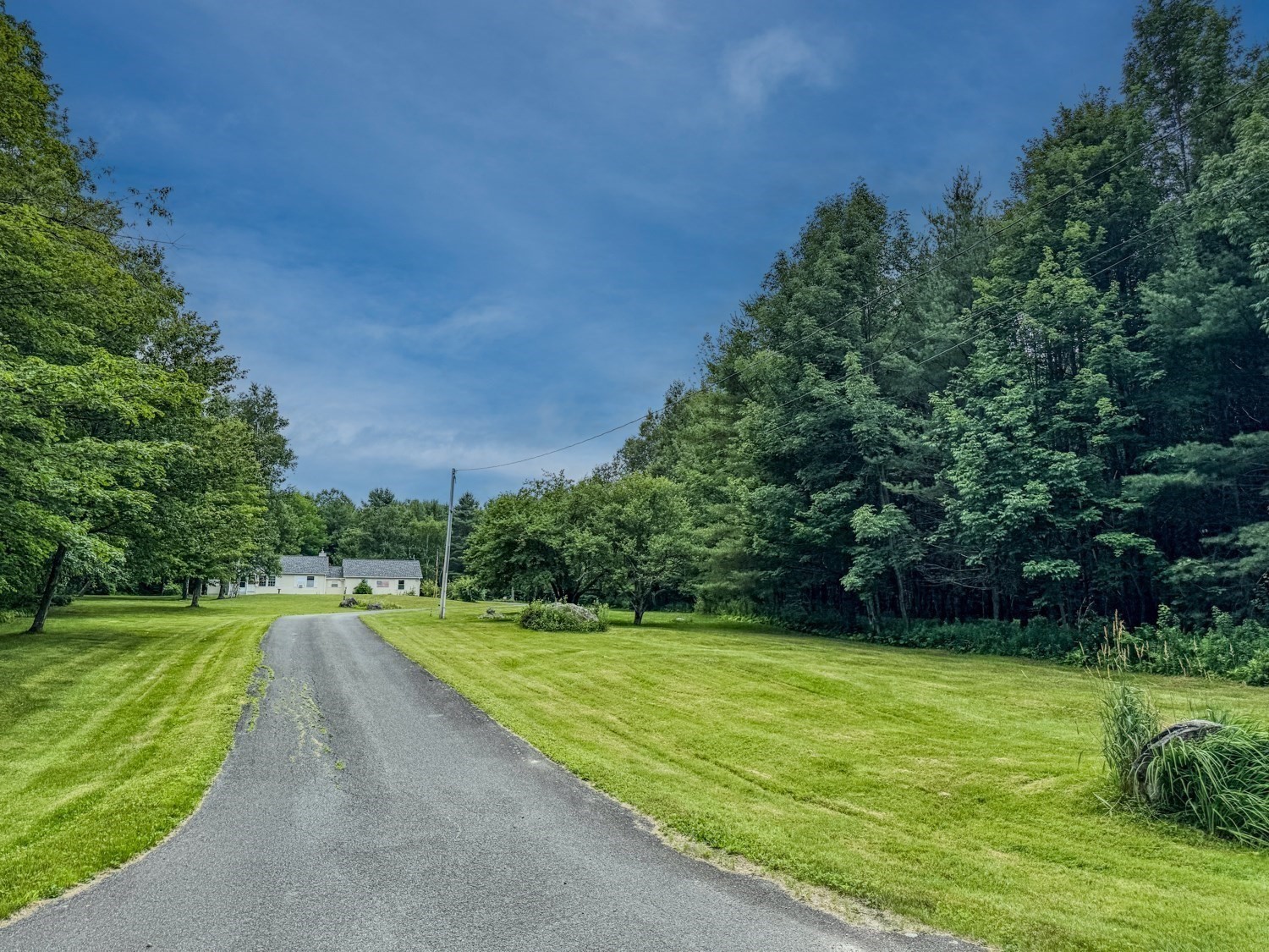 468 Tunnel Road Property Photo 2
