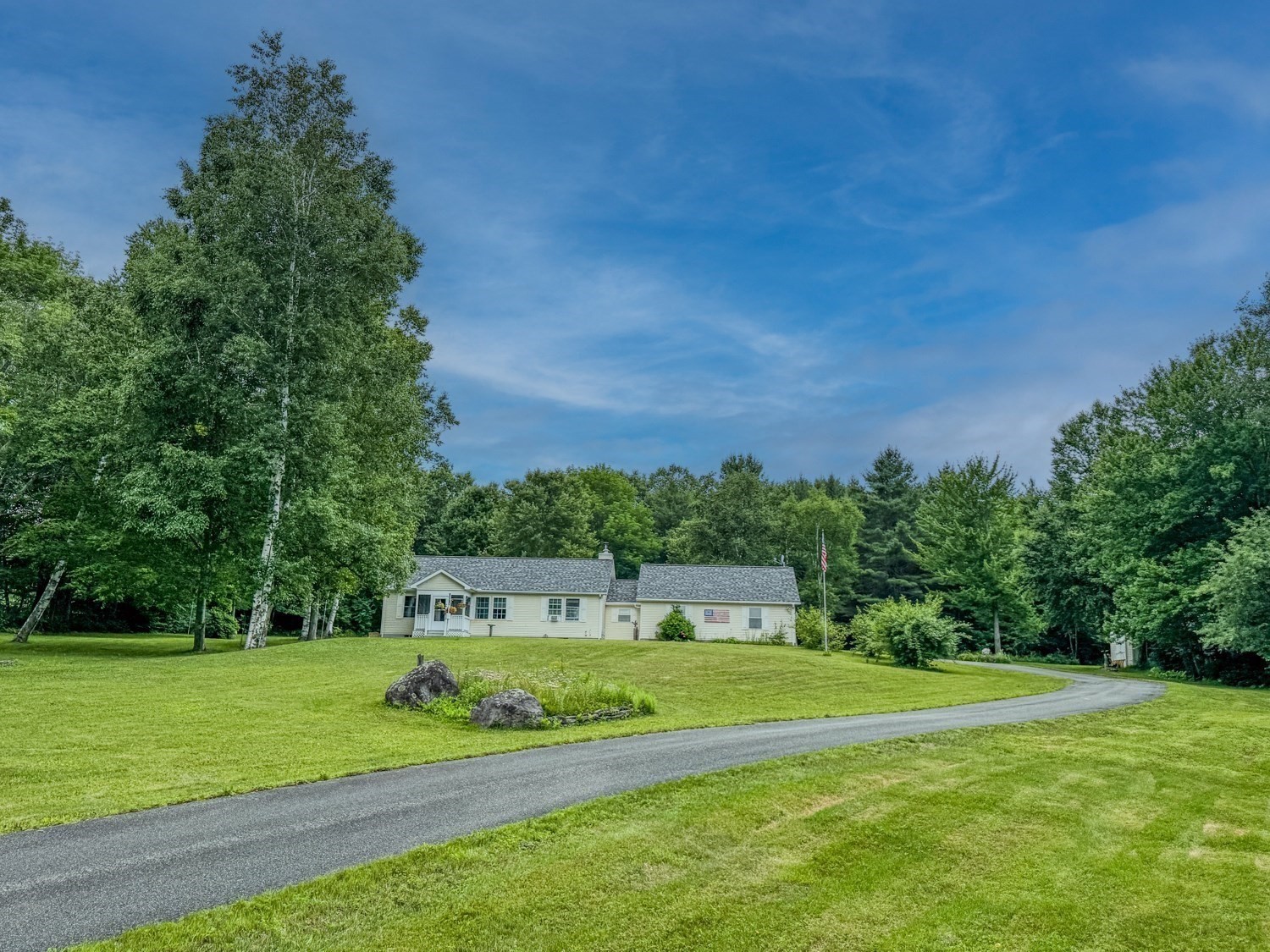 468 Tunnel Road Property Photo 3
