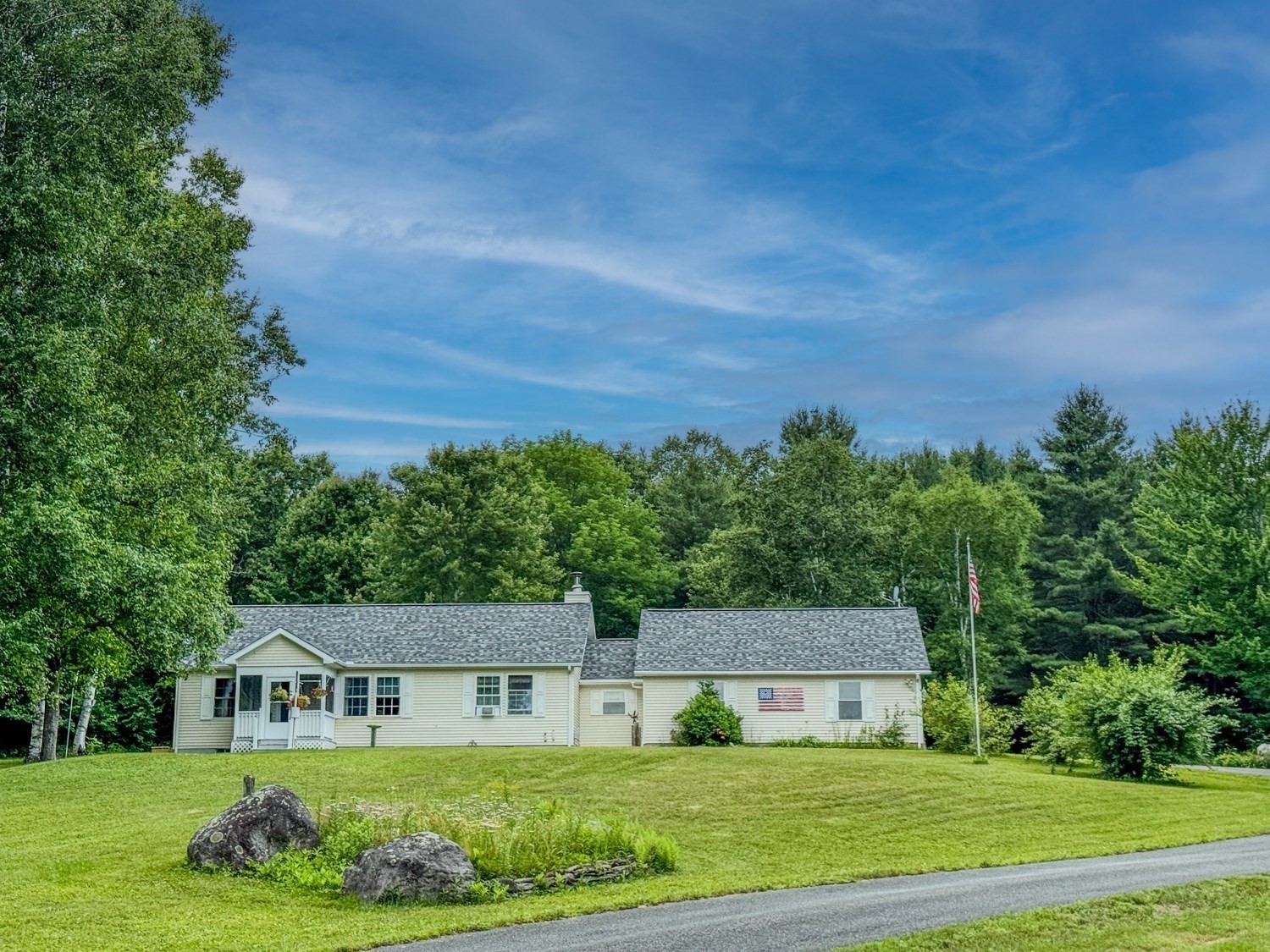 468 Tunnel Road Property Photo 5