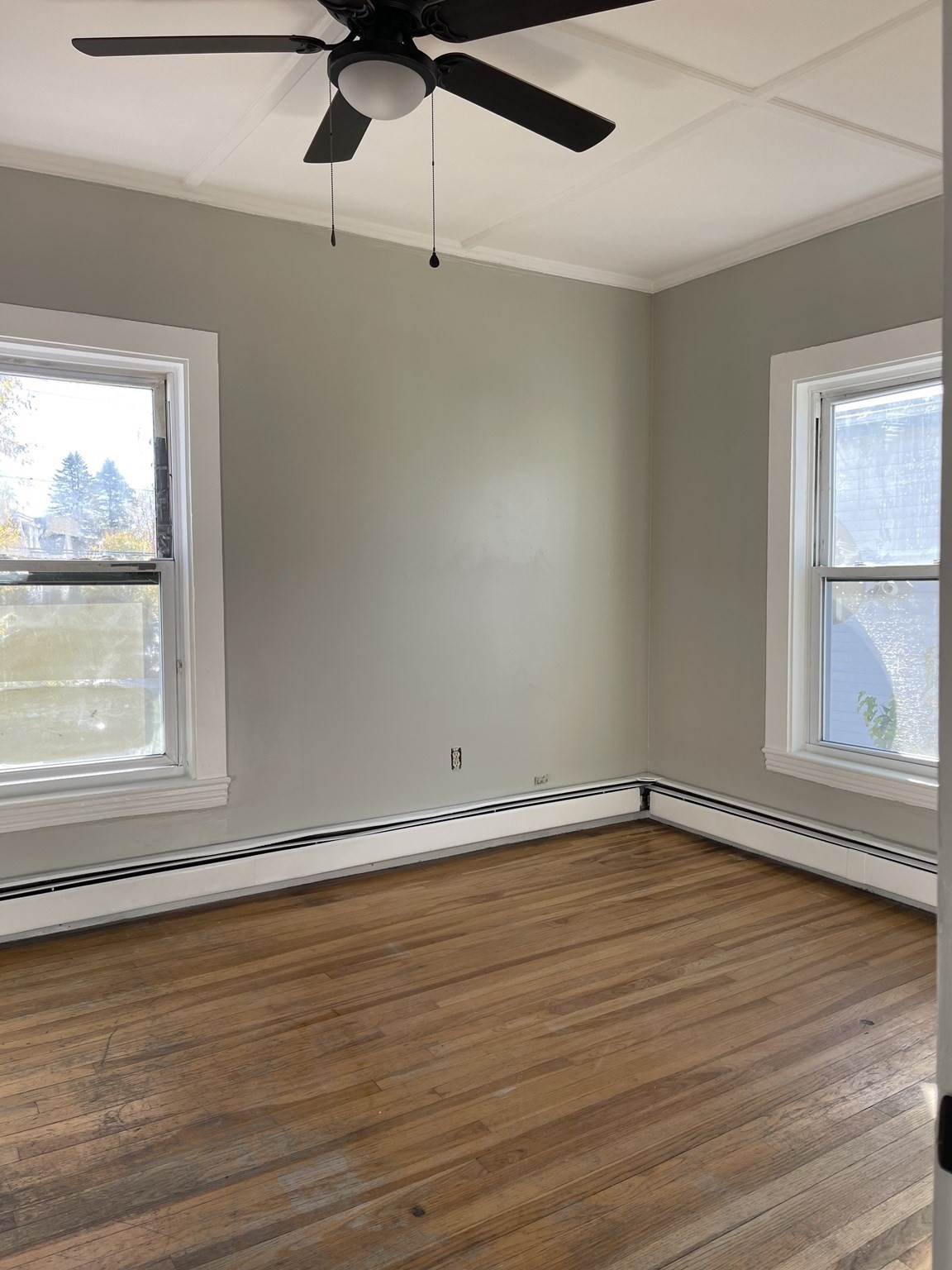 2 Grove St Property Photo 4