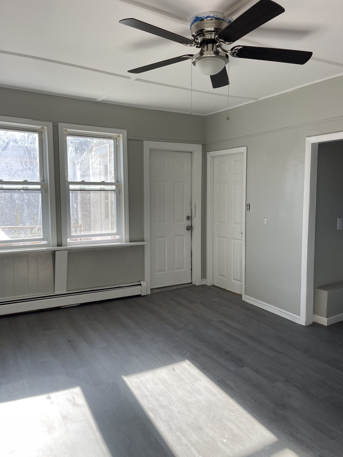 2 Grove St Property Photo 9