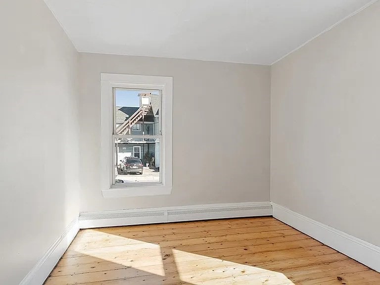 2 Grove St Property Photo 15