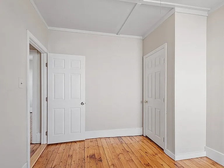2 Grove St Property Photo 18