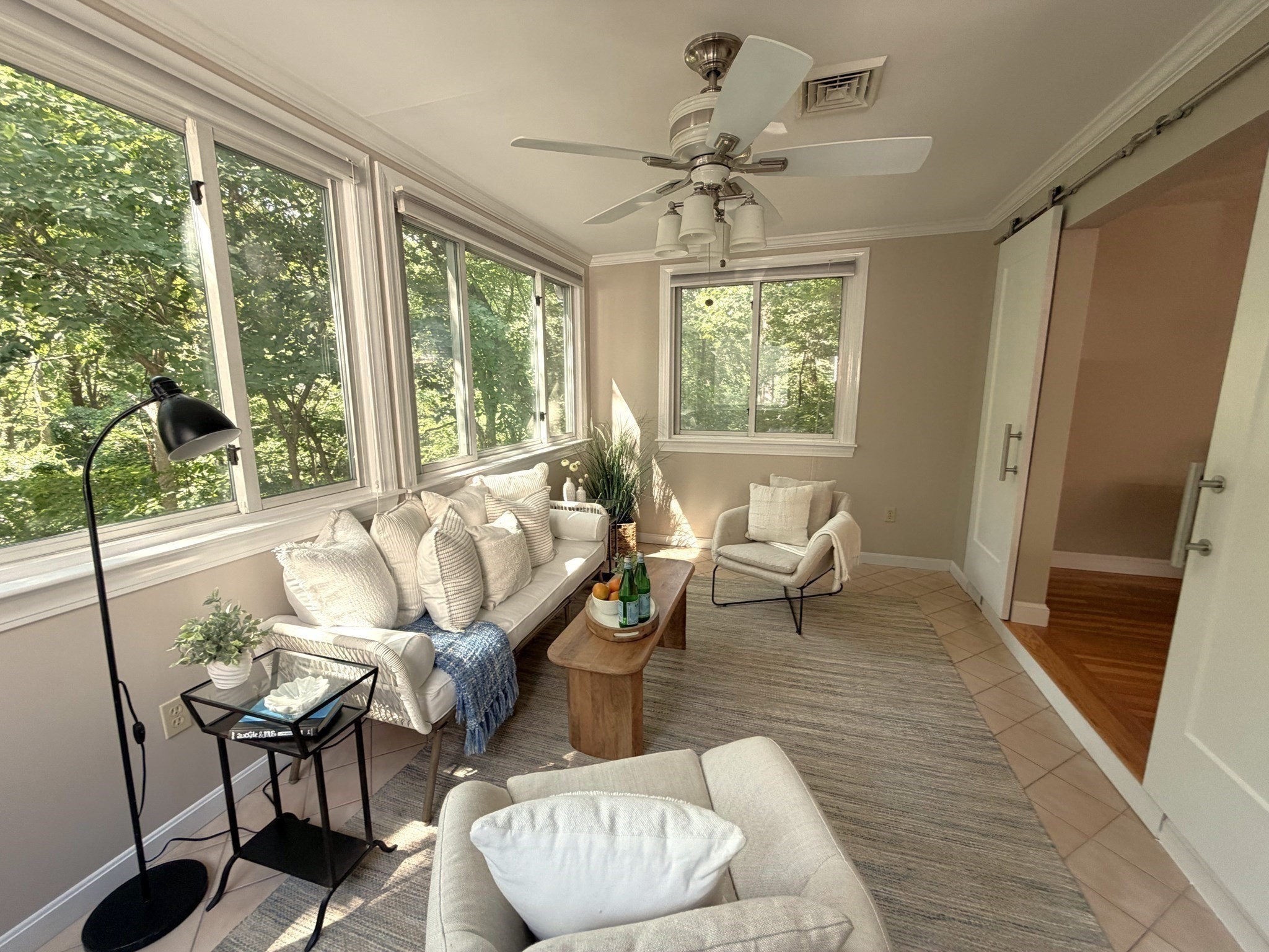 89 Rolling Lane Property Photo 14