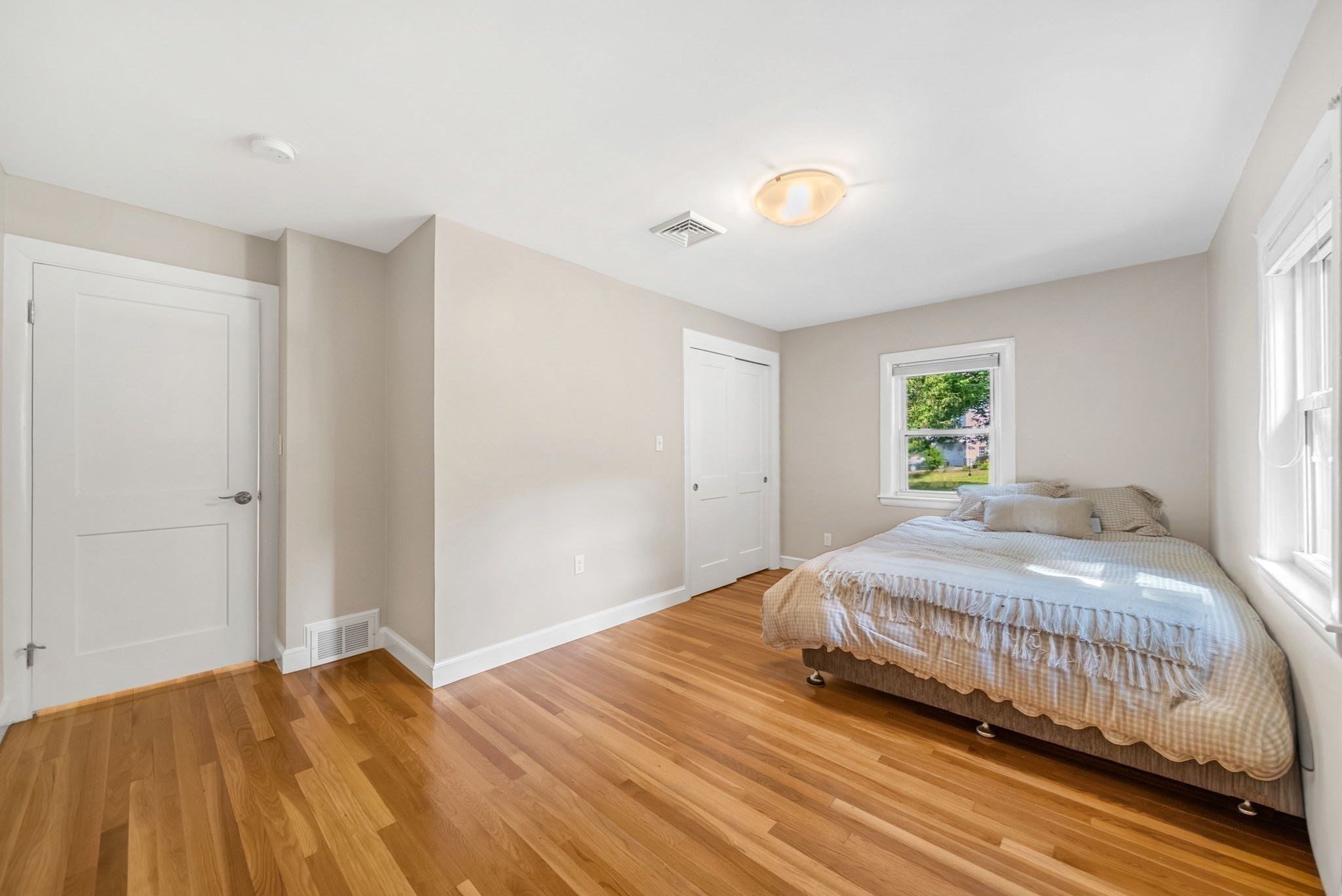 89 Rolling Lane Property Photo 16