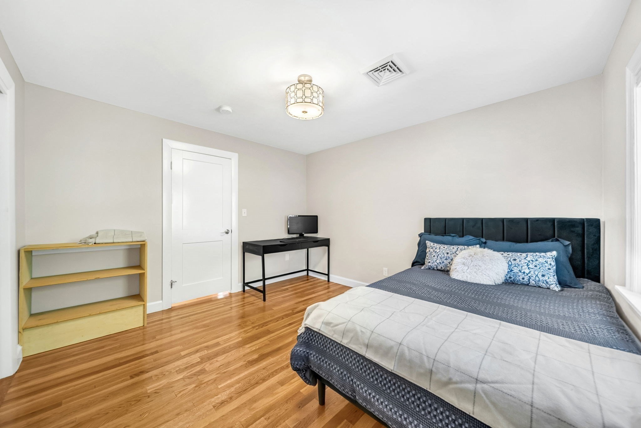 89 Rolling Lane Property Photo 18