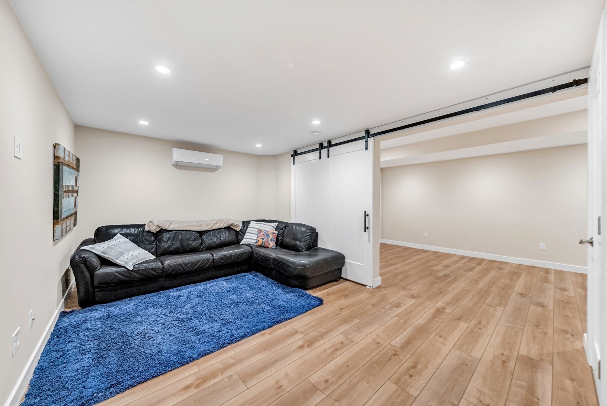89 Rolling Lane Property Photo 24