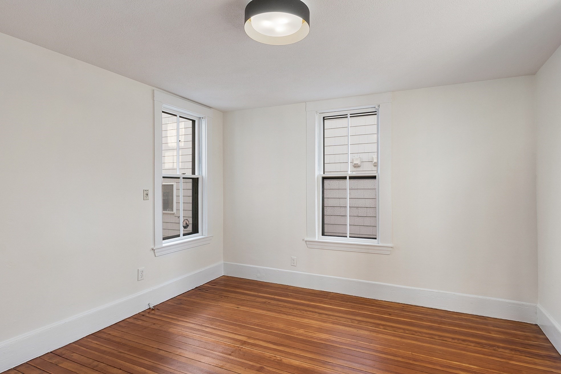 54 Bonair Street # 1b Property Photo 6