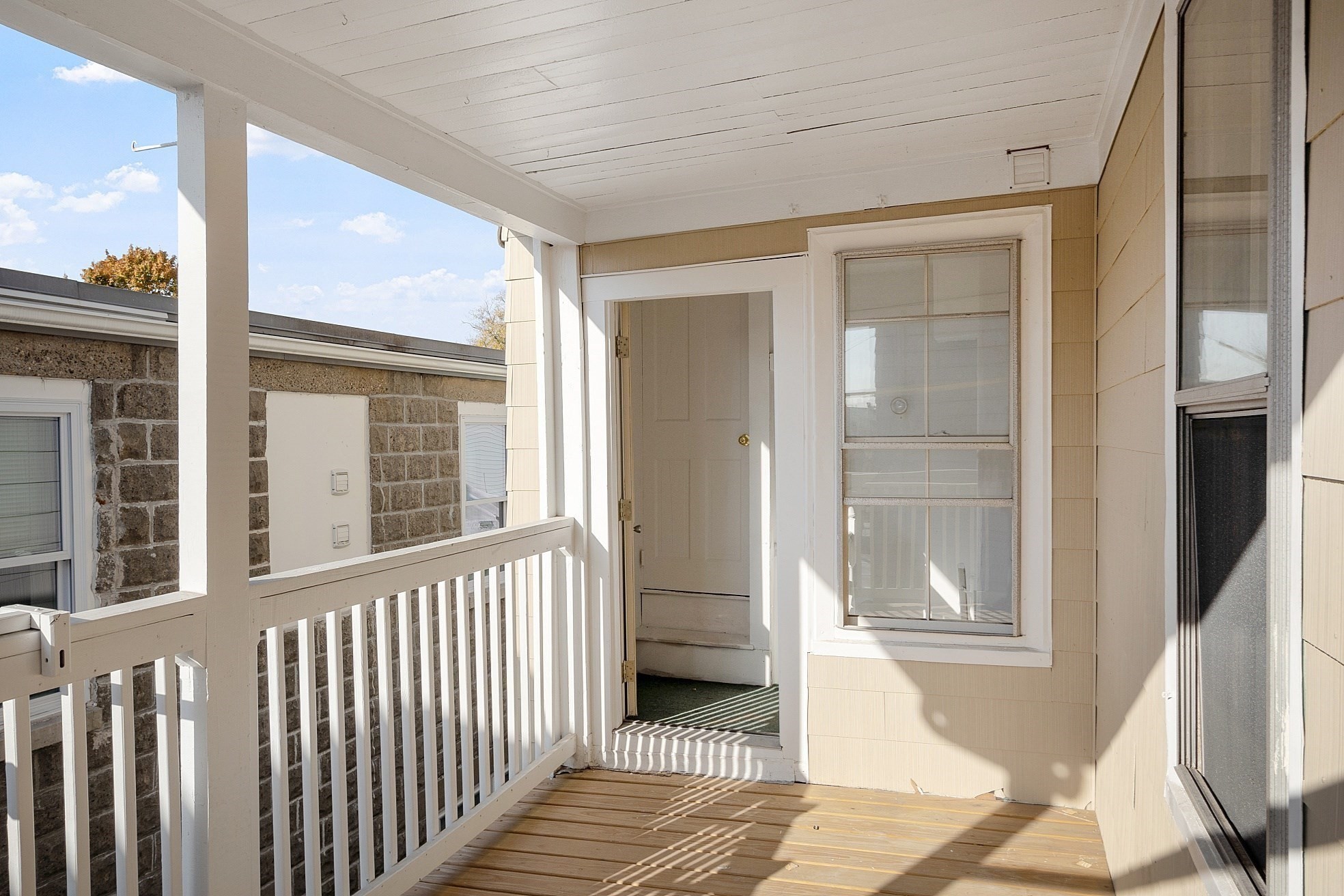 54 Bonair Street # 1b Property Photo 9