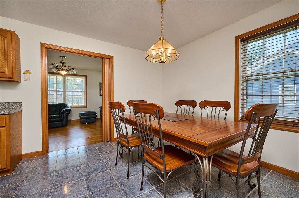 28 Admiral Street Property Photo 6