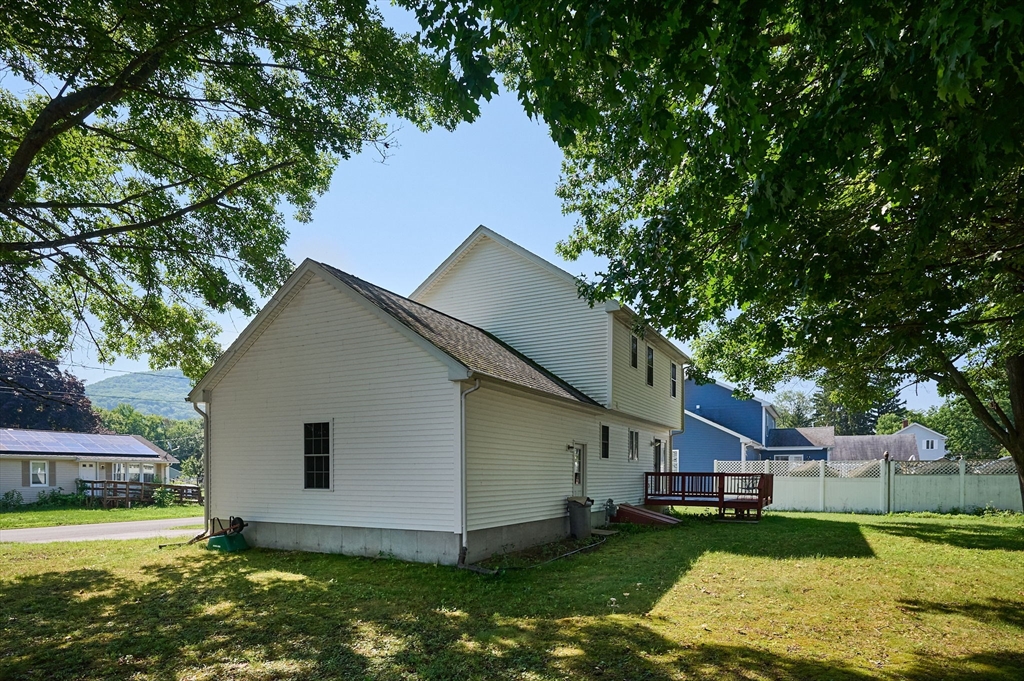 28 Admiral Street Property Photo 21