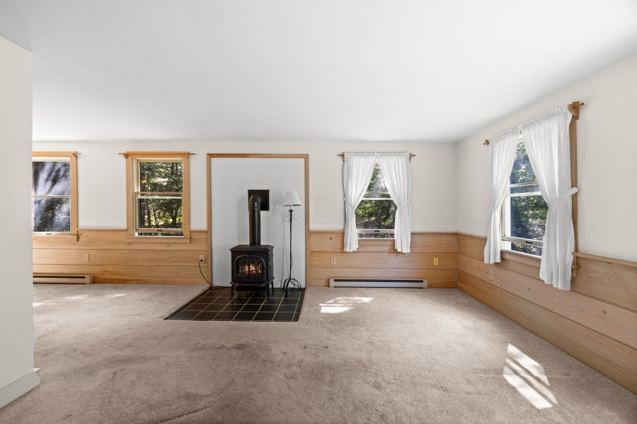 52 Oak Knoll Property Photo 11