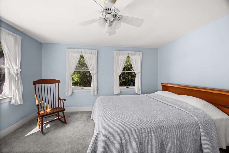 52 Oak Knoll Property Photo 15
