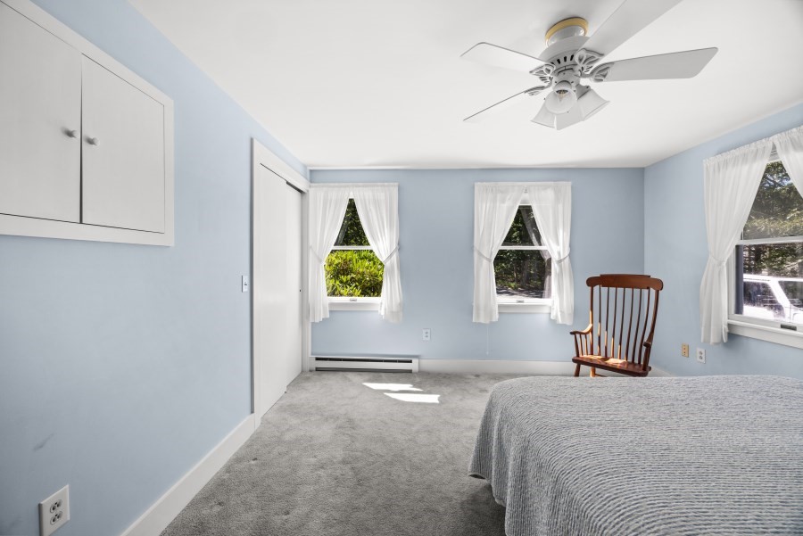 52 Oak Knoll Property Photo 17
