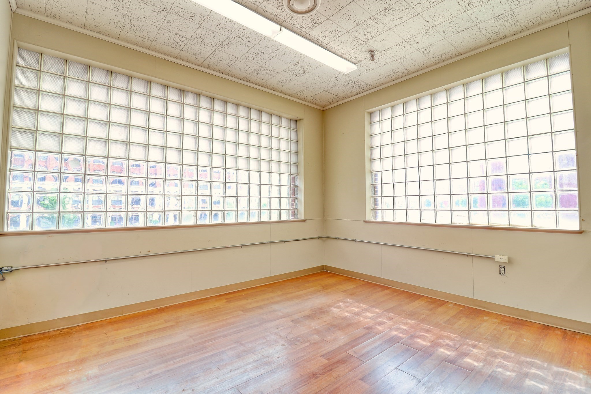 250 Canal Street Property Photo 15