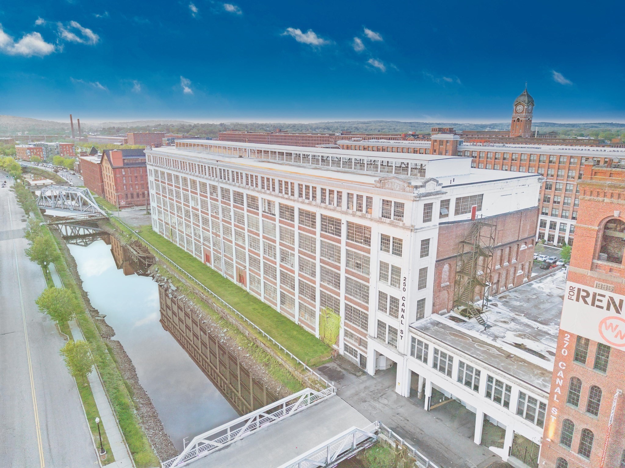 250 Canal Street Property Photo 11