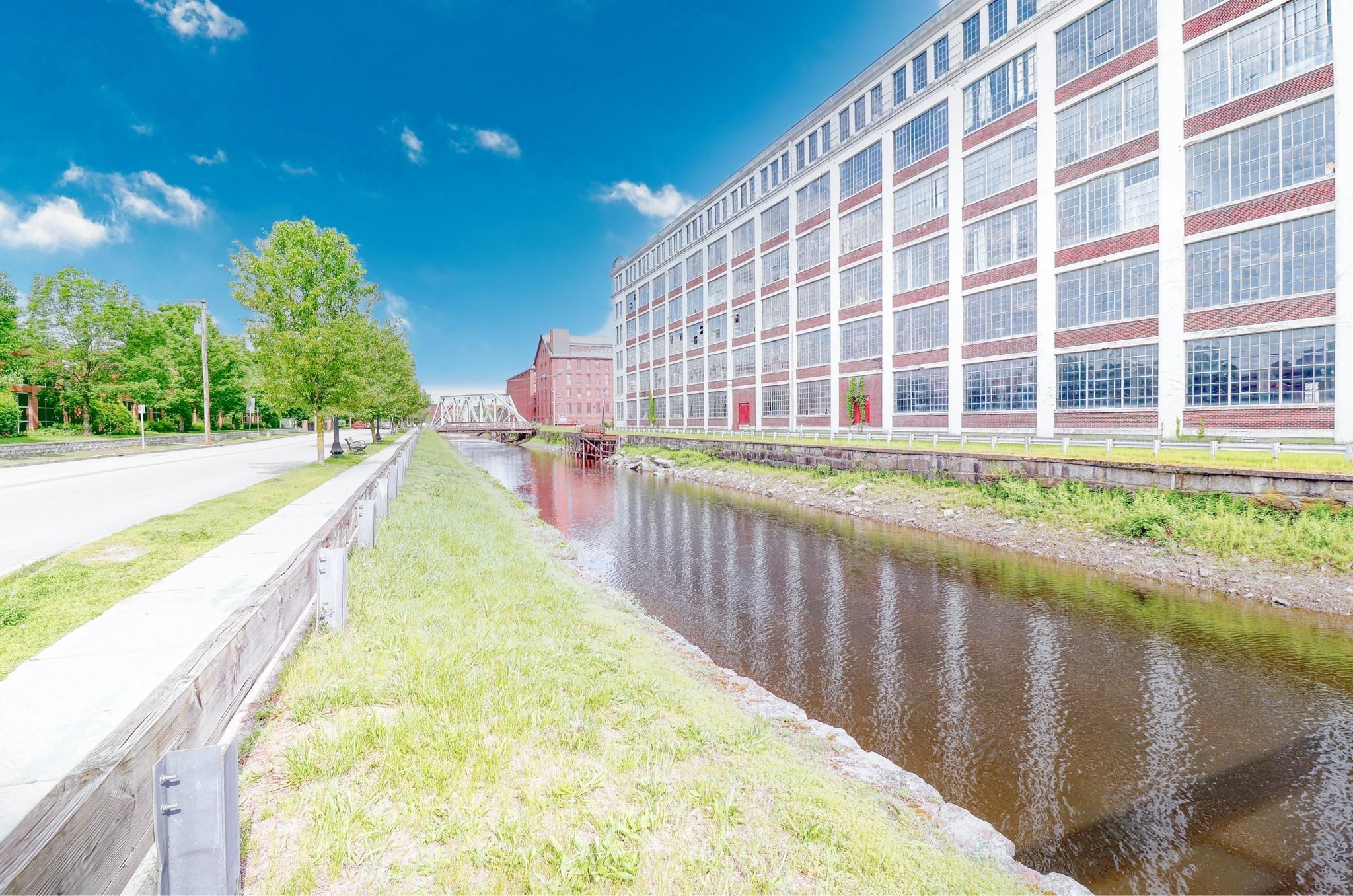 250 Canal Street Property Photo 12