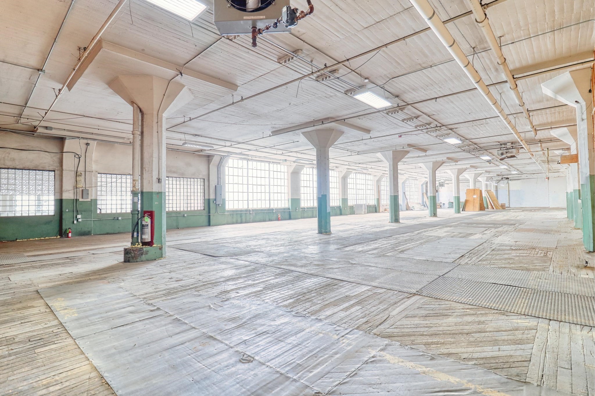 250 Canal Street # R Property Photo 8