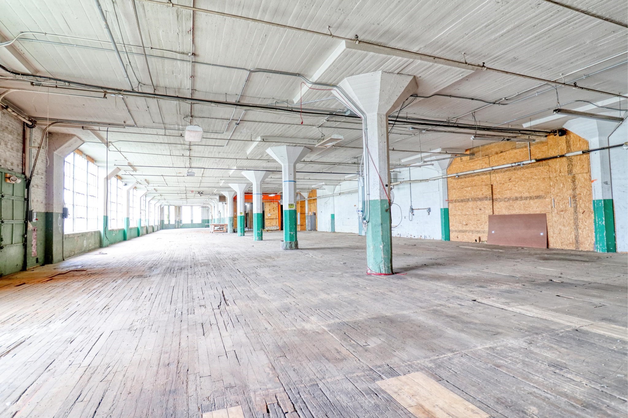 250 Canal Street Property Photo 19