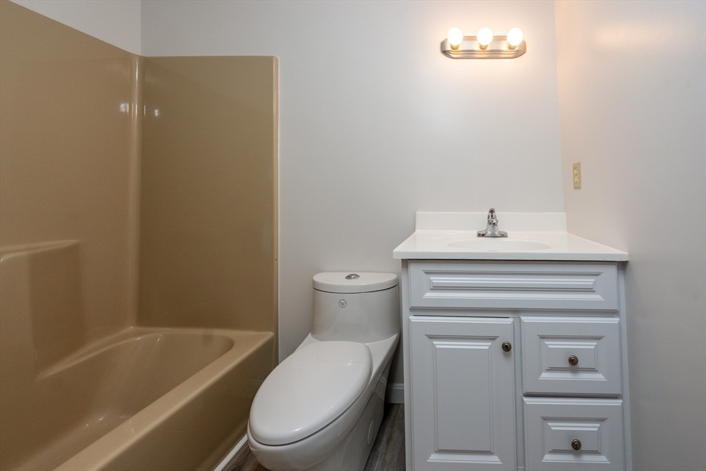 100 Farmersville Road Property Photo 24