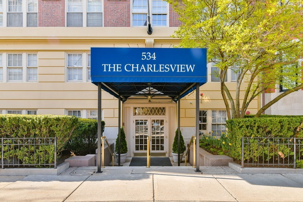 534 Beacon Street # 103 Property Photo 1