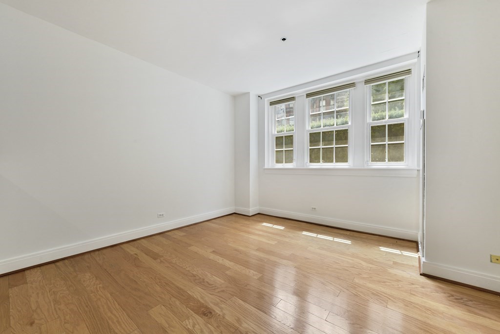 534 Beacon Street # 103 Property Photo 7