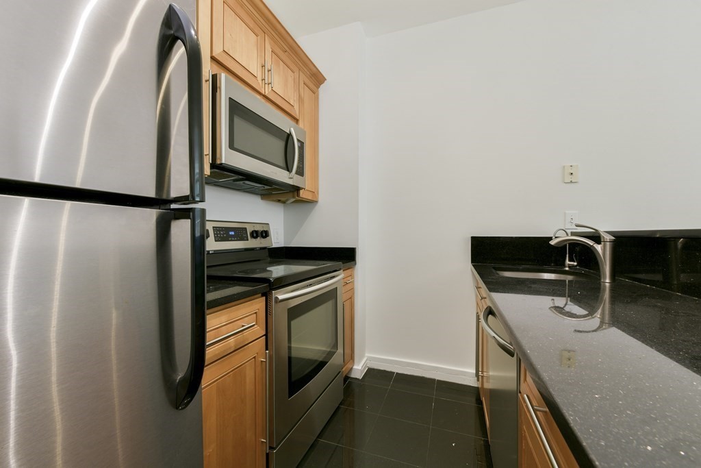 534 Beacon Street # 103 Property Photo 10