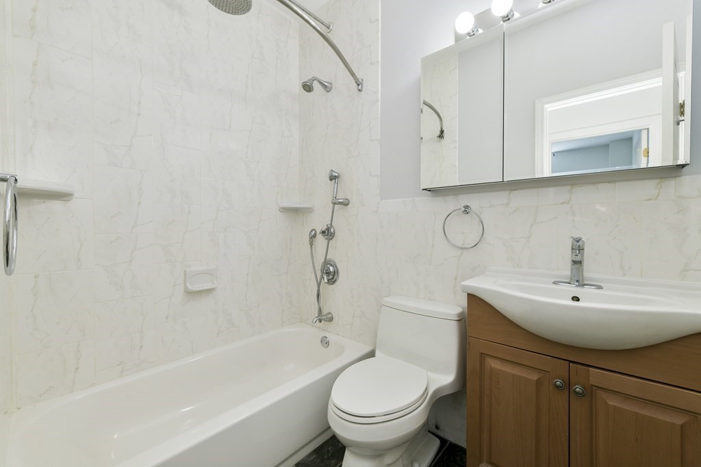 534 Beacon Street # 103 Property Photo 11