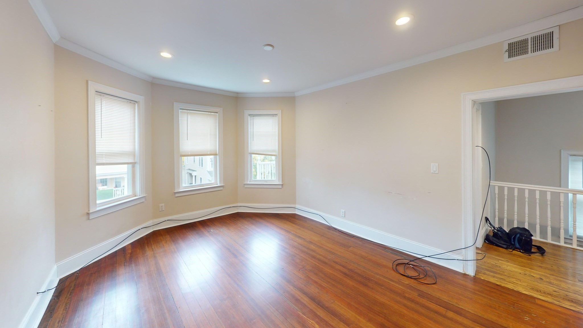 47 Iffley St # 2 Property Photo 4