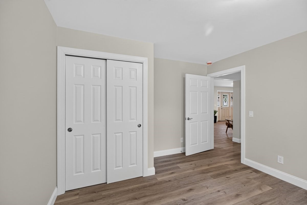 74 West St Property Photo 11