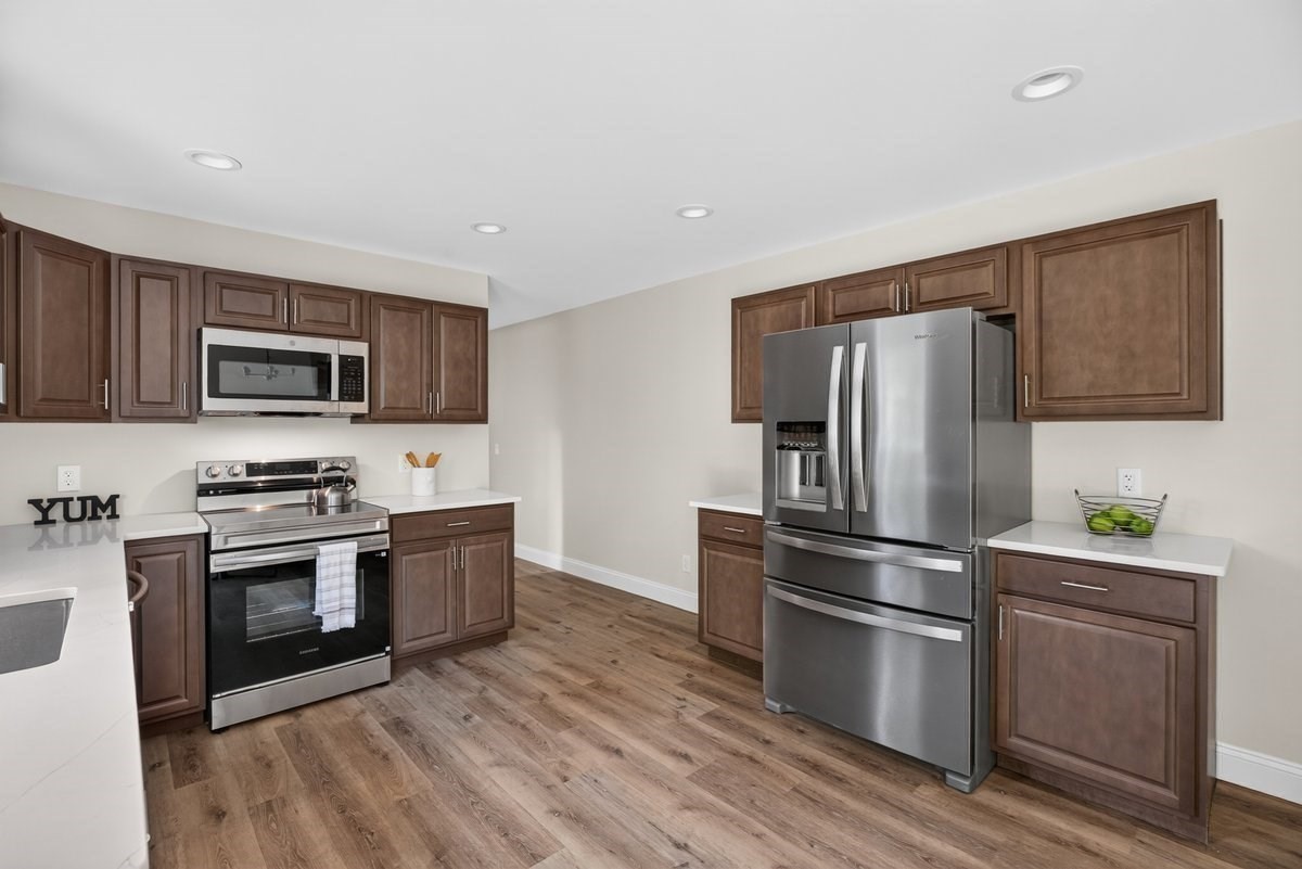 74 West St Property Photo 30