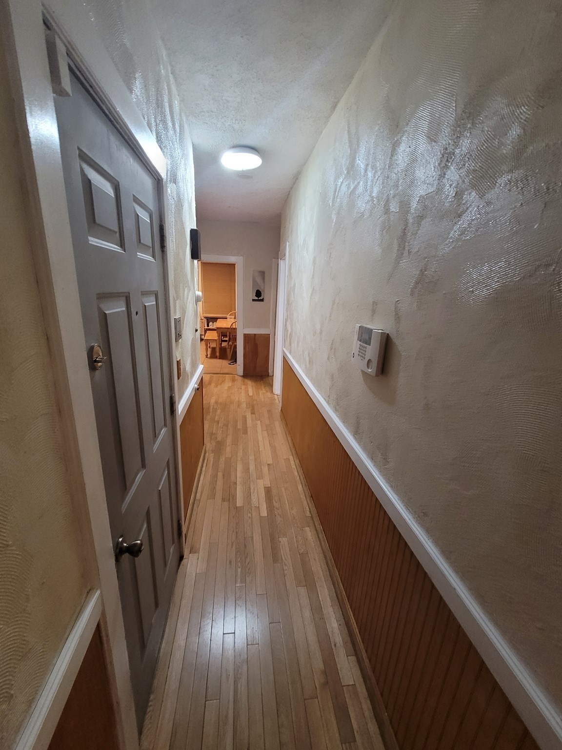 1 Mark St # 3 Property Photo 3