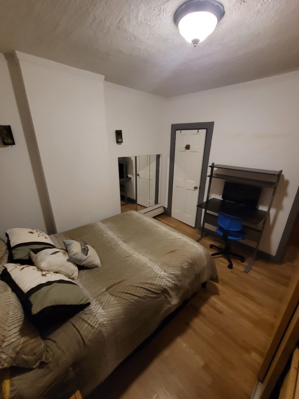 1 Mark St # 3 Property Photo 14