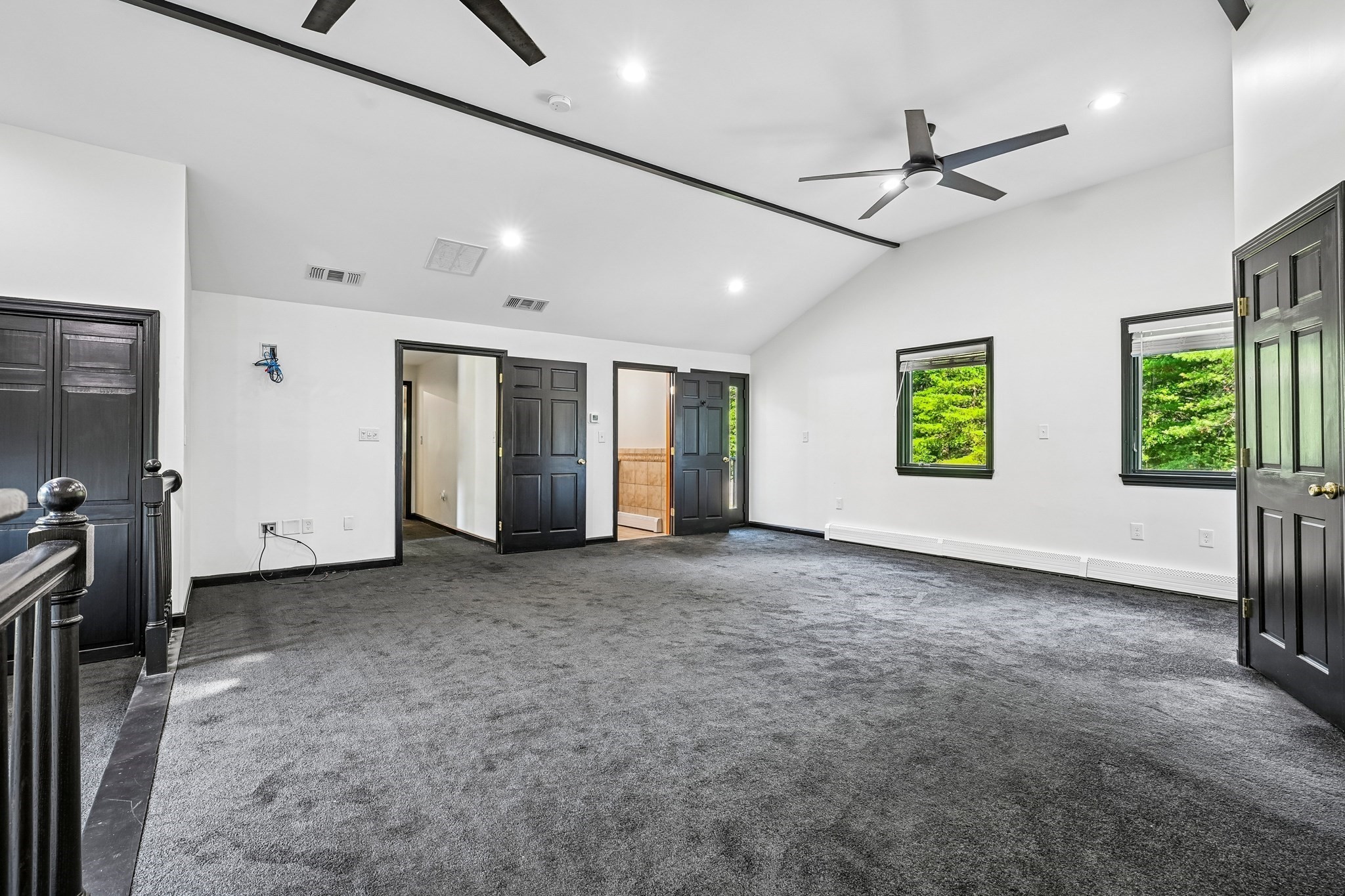 6 Susan Cir Property Photo 12