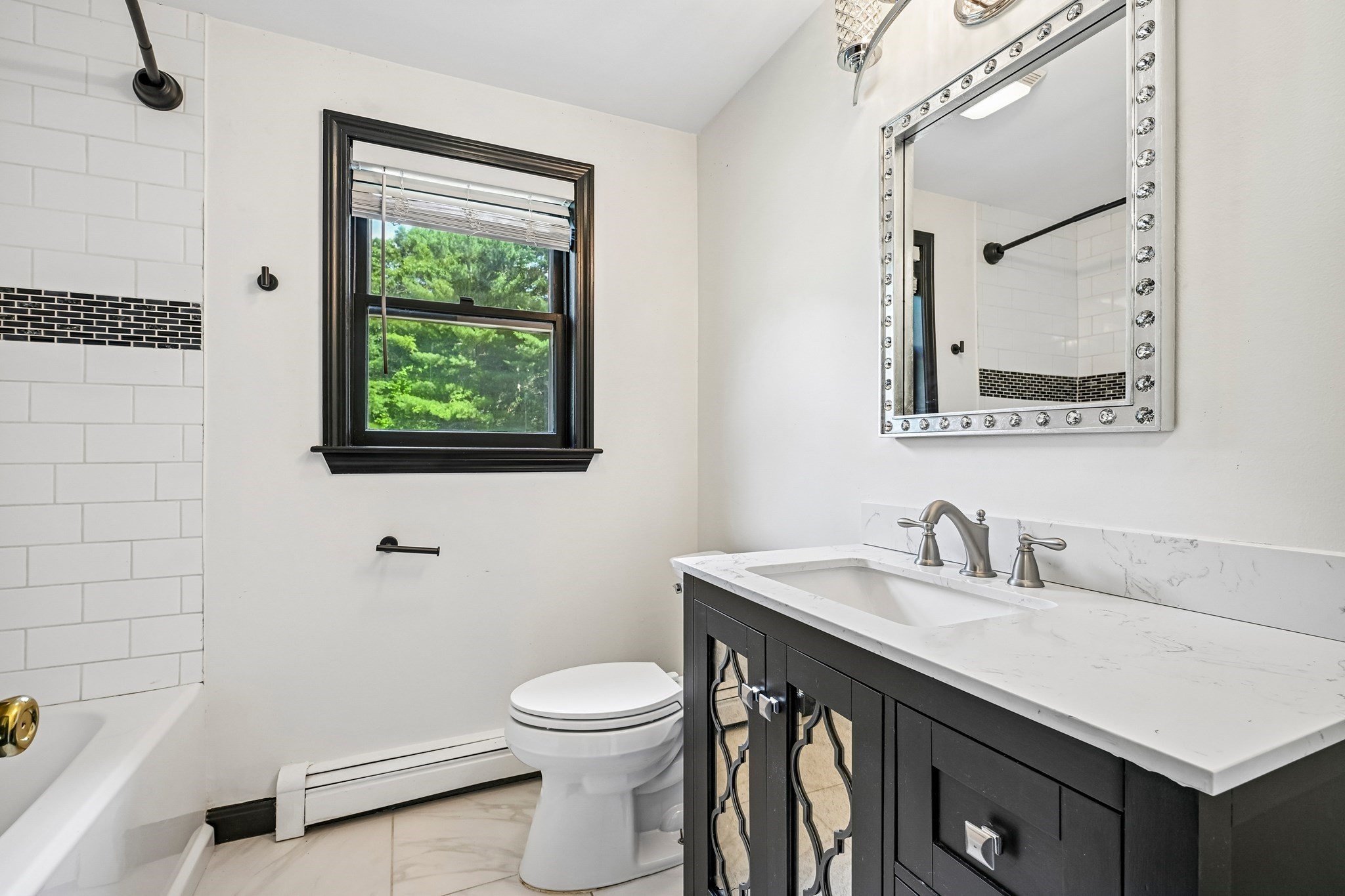 6 Susan Cir Property Photo 14
