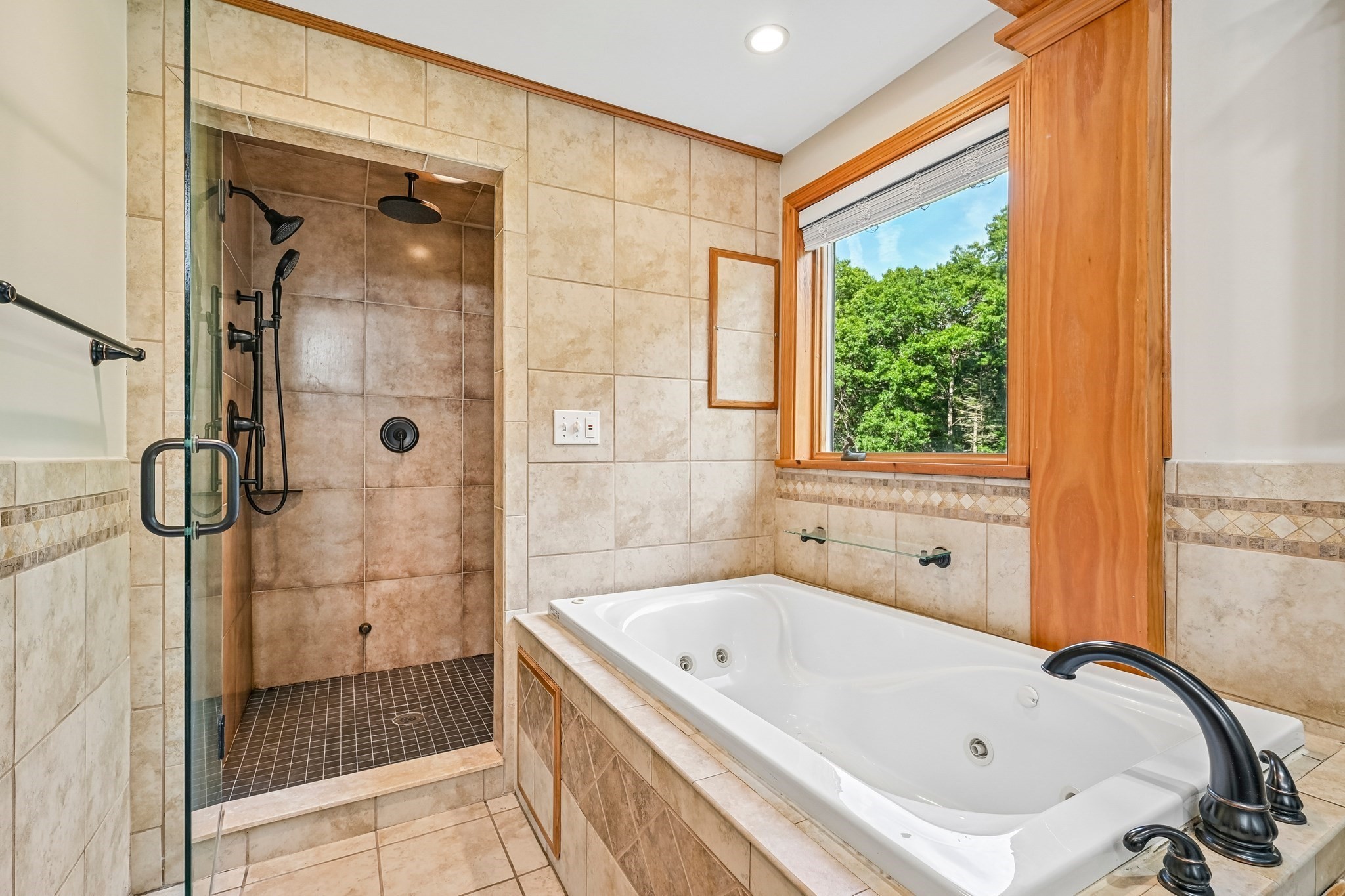 6 Susan Cir Property Photo 17