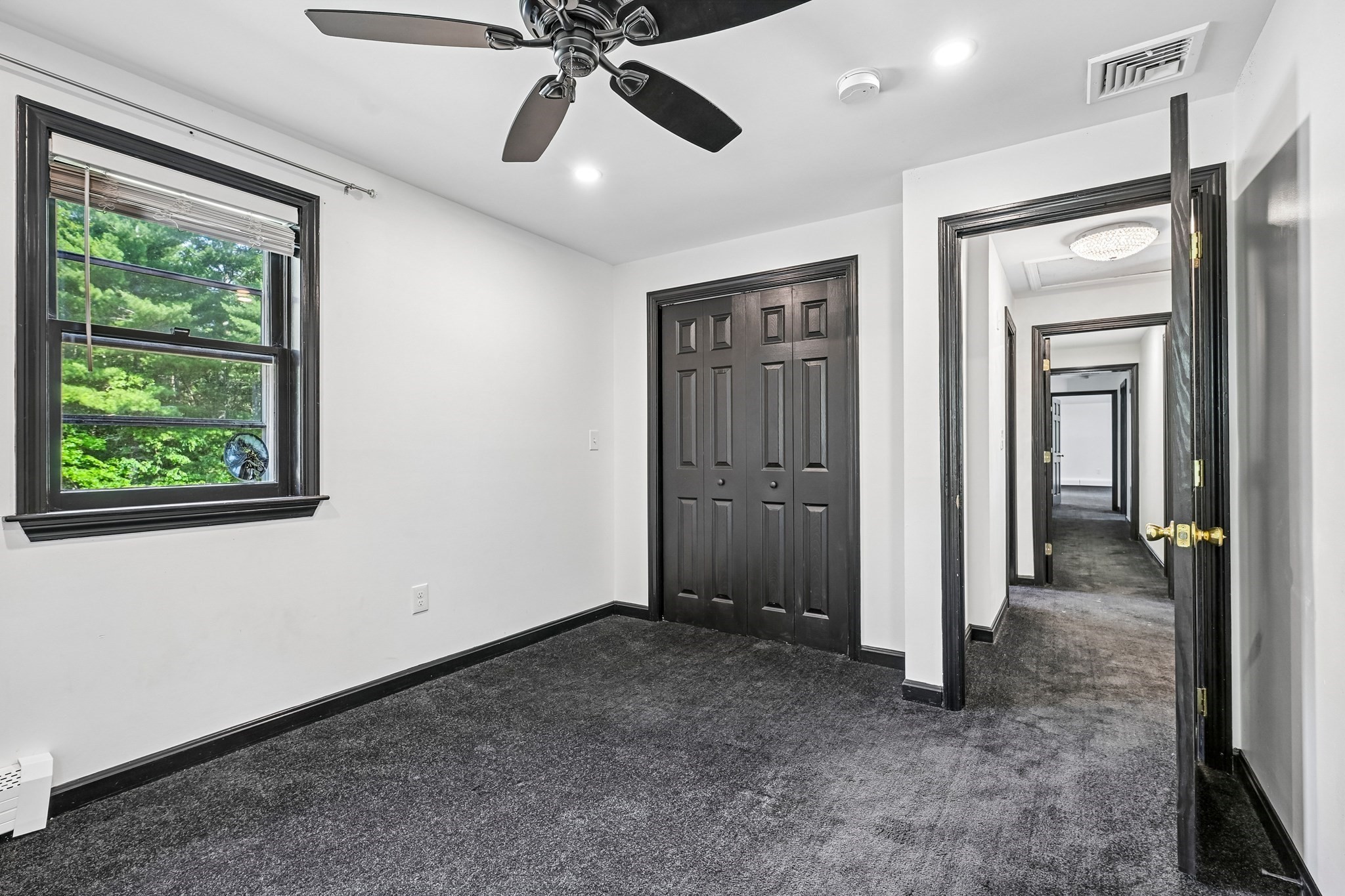 6 Susan Cir Property Photo 31