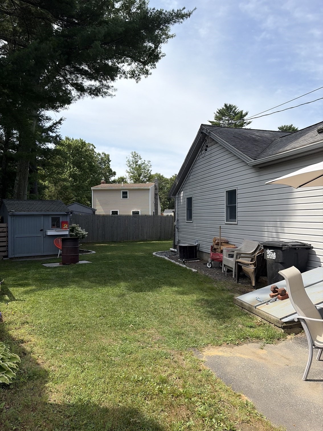 42 Crystal Lake Dr Property Photo 5