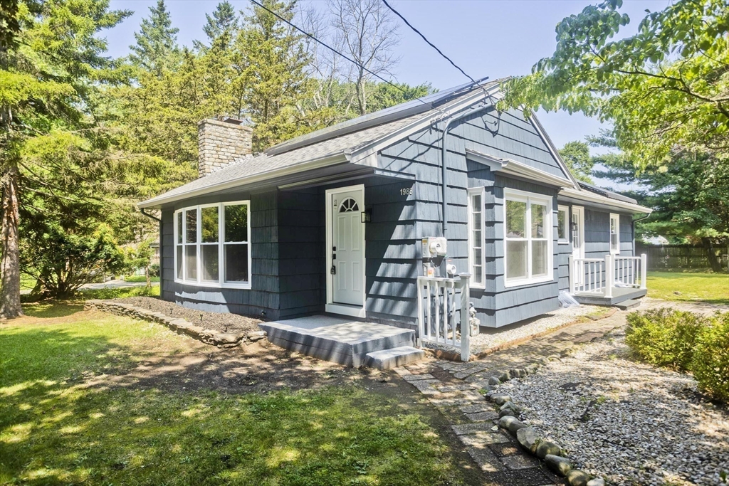 1988 Wilbraham Rd Property Photo 1