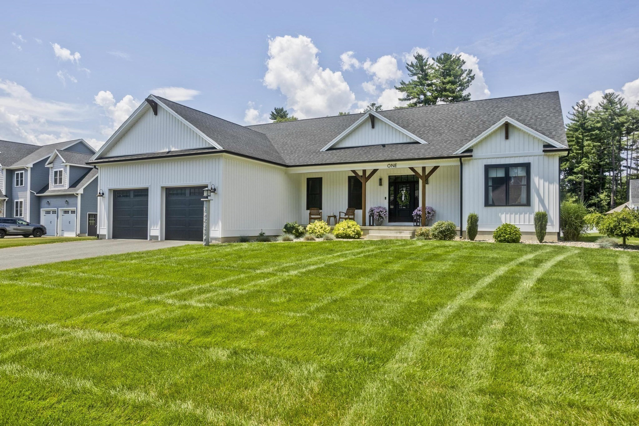 1 Honeybird Run Property Photo 4