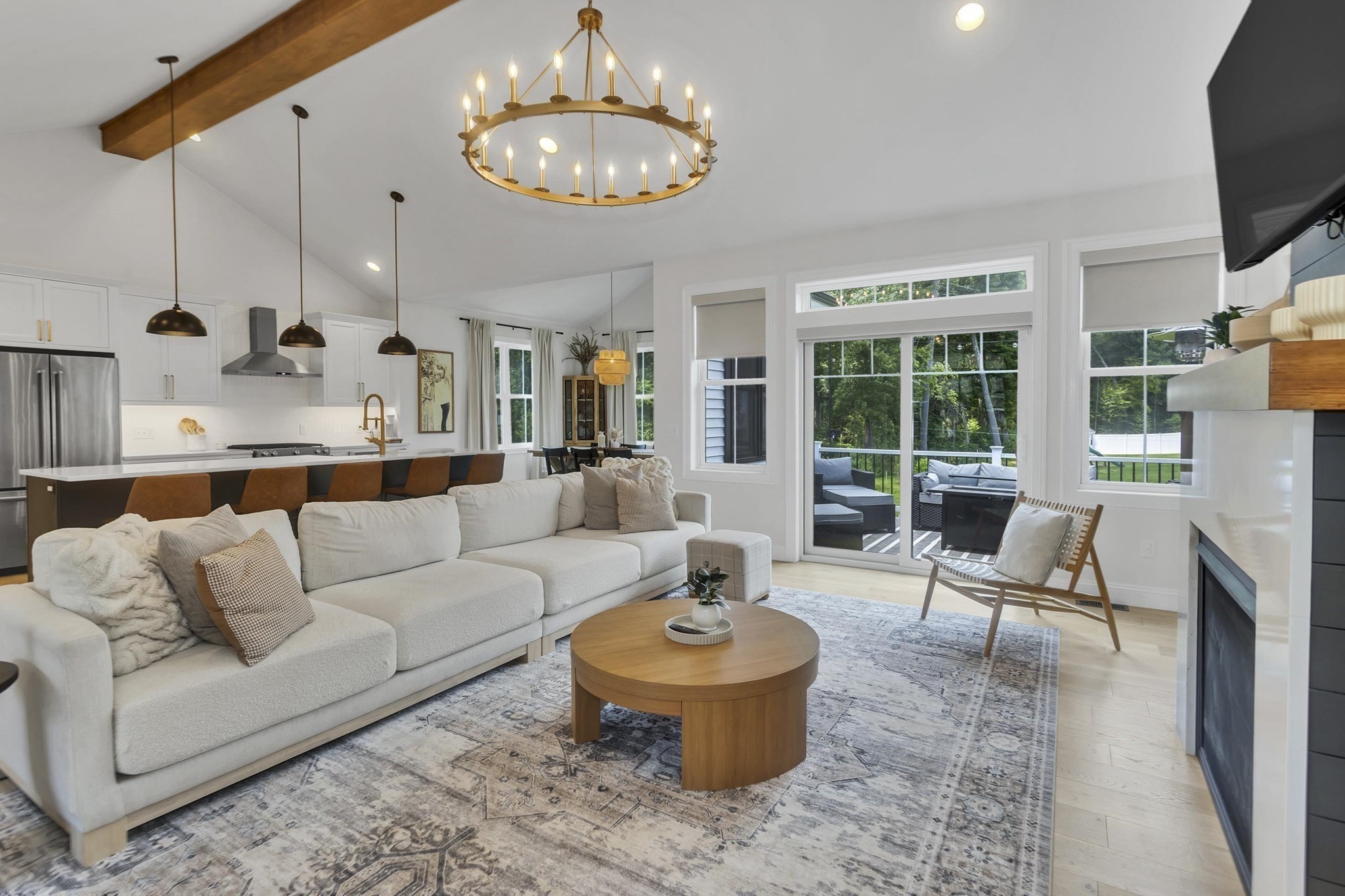 1 Honeybird Run Property Photo 6