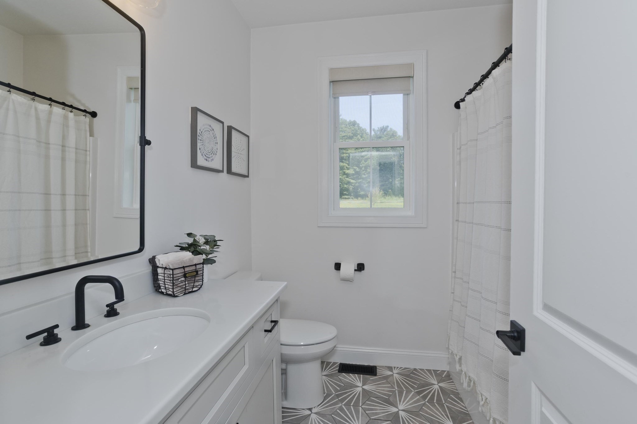 1 Honeybird Run Property Photo 38