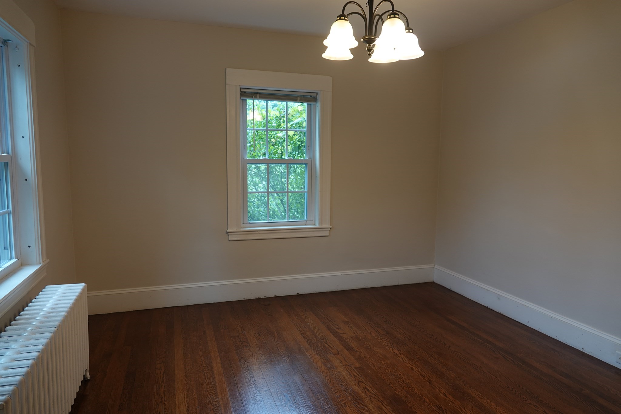 80 Center St Property Photo 9
