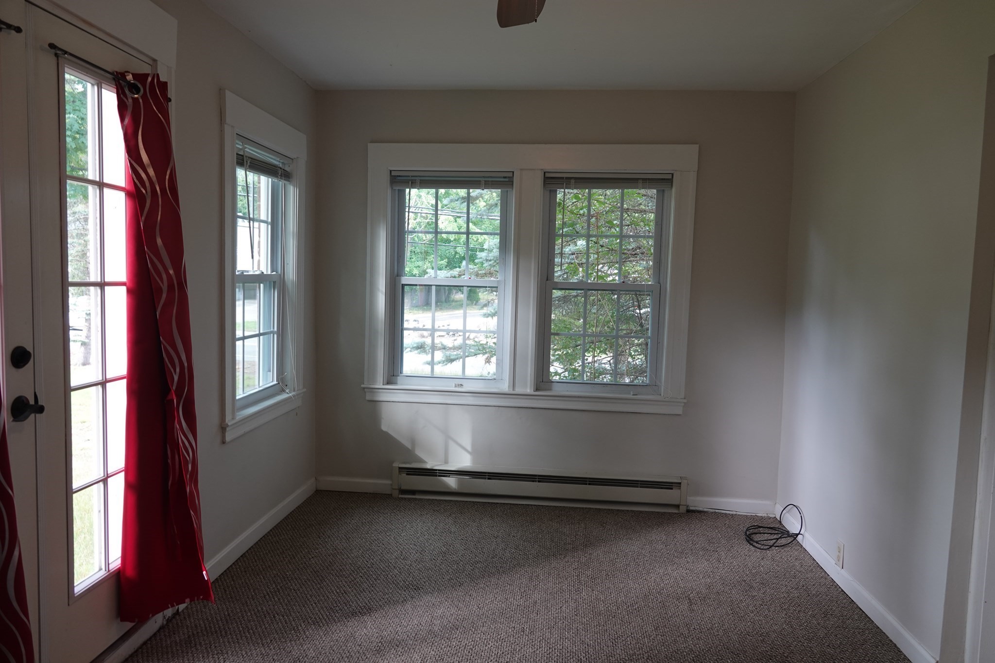 80 Center St Property Photo 14