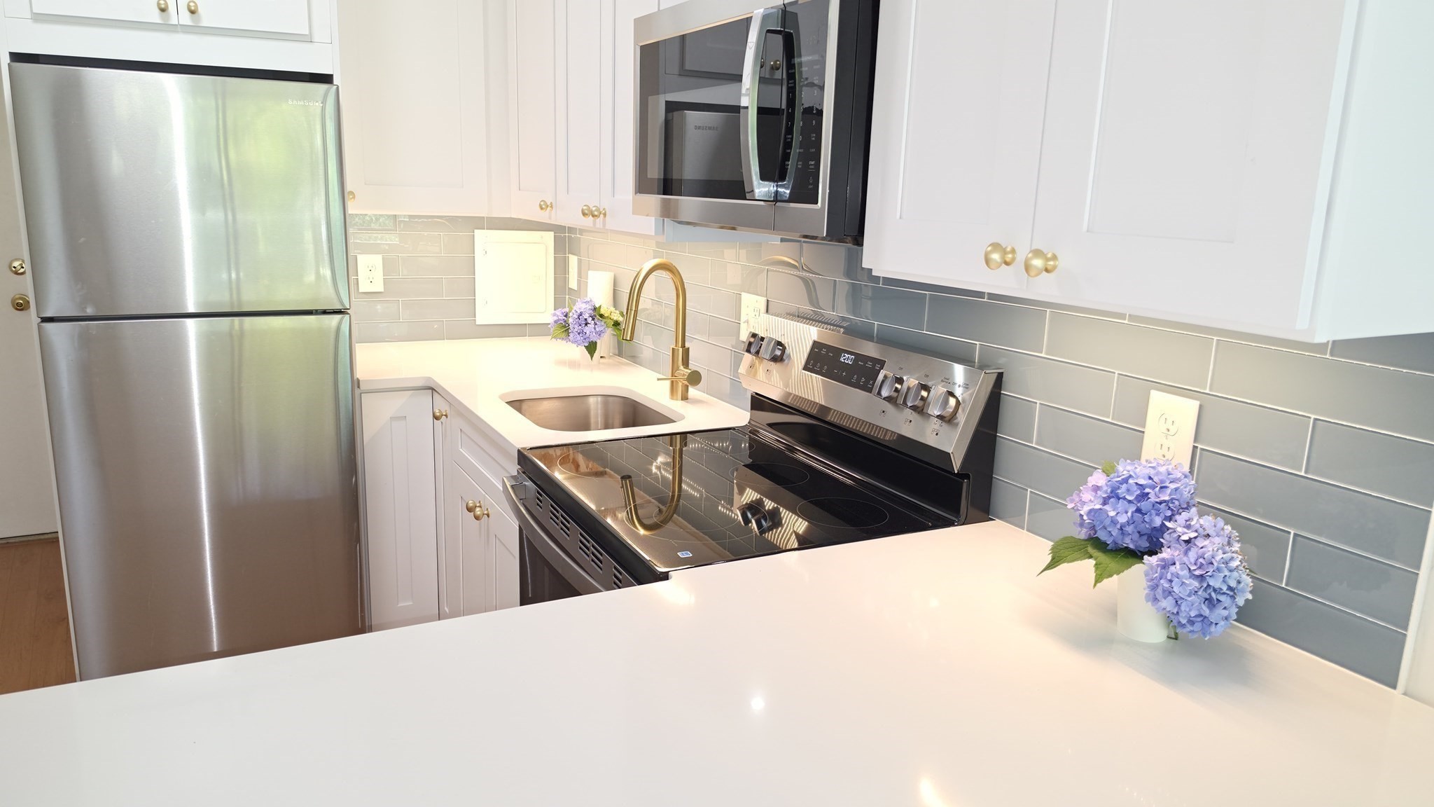 200 Swanton # L8 Property Photo 4