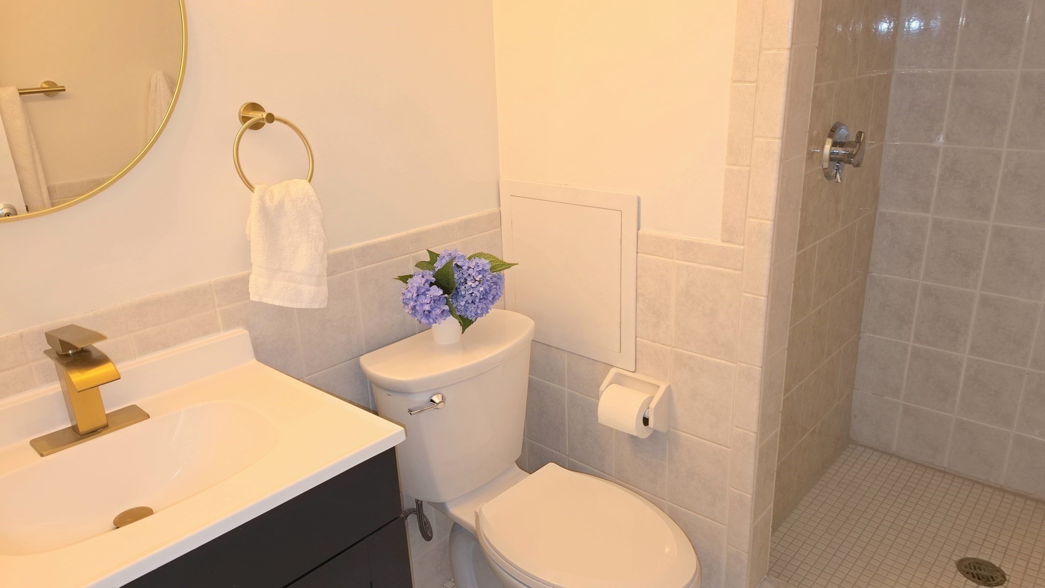 200 Swanton # L8 Property Photo 11