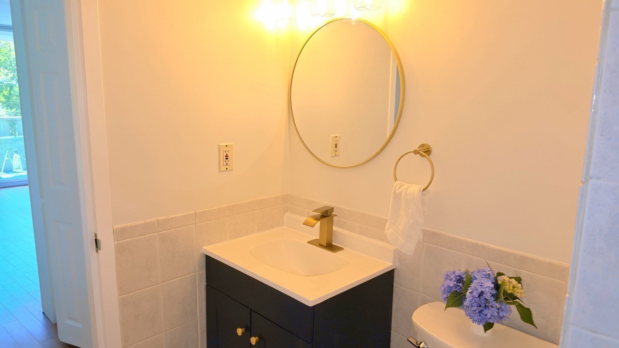 200 Swanton # L8 Property Photo 12
